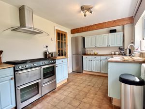 Breakfast Kitchen- click for photo gallery